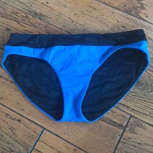 Lululemon reversible swim bottoms size 8